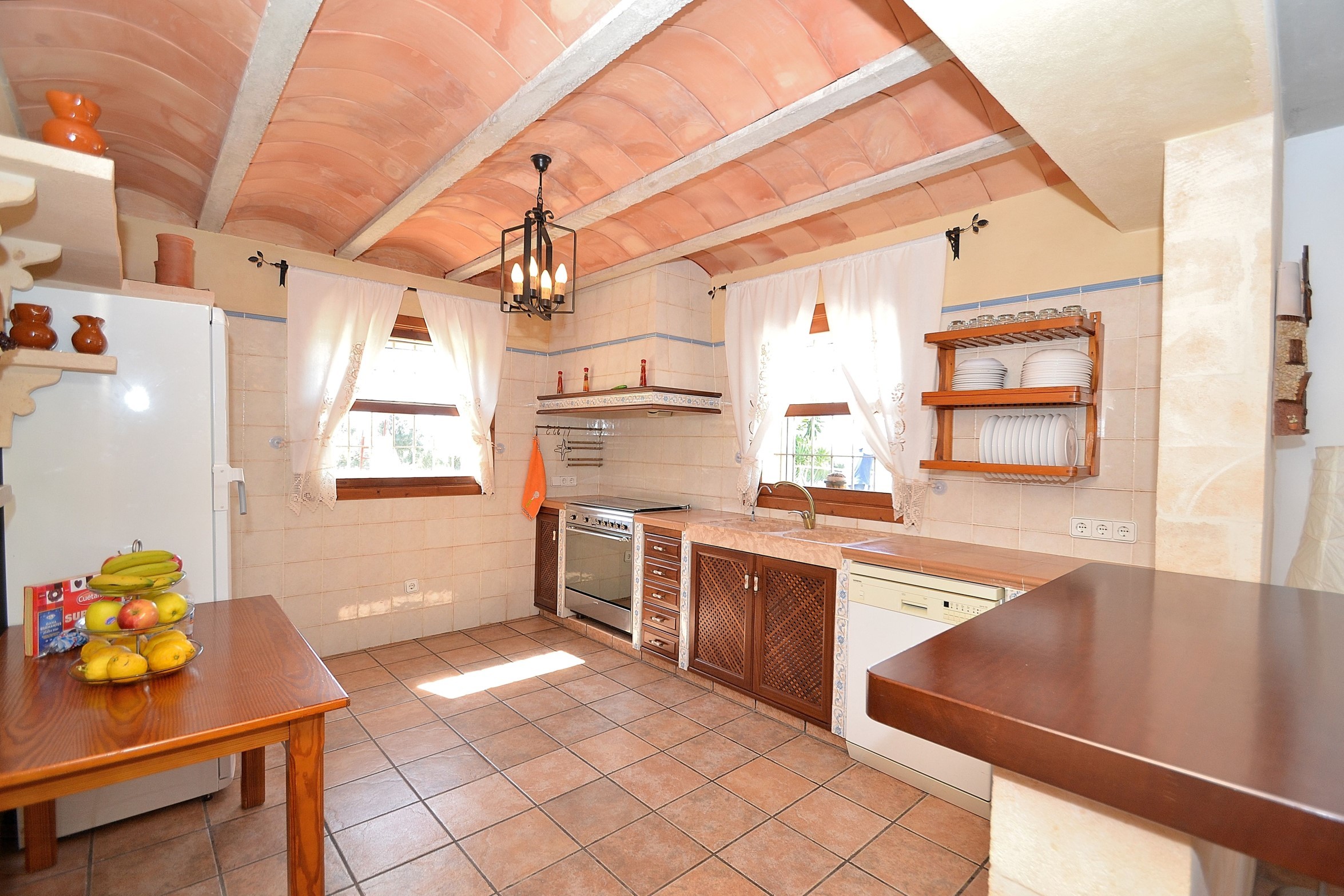 Renovation and re-styling of country houses